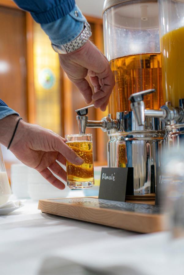 Ozoon Hotel Nyíregyháza Zewnętrze zdjęcie