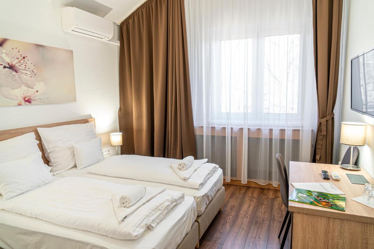 Ozoon Hotel Nyíregyháza Zewnętrze zdjęcie