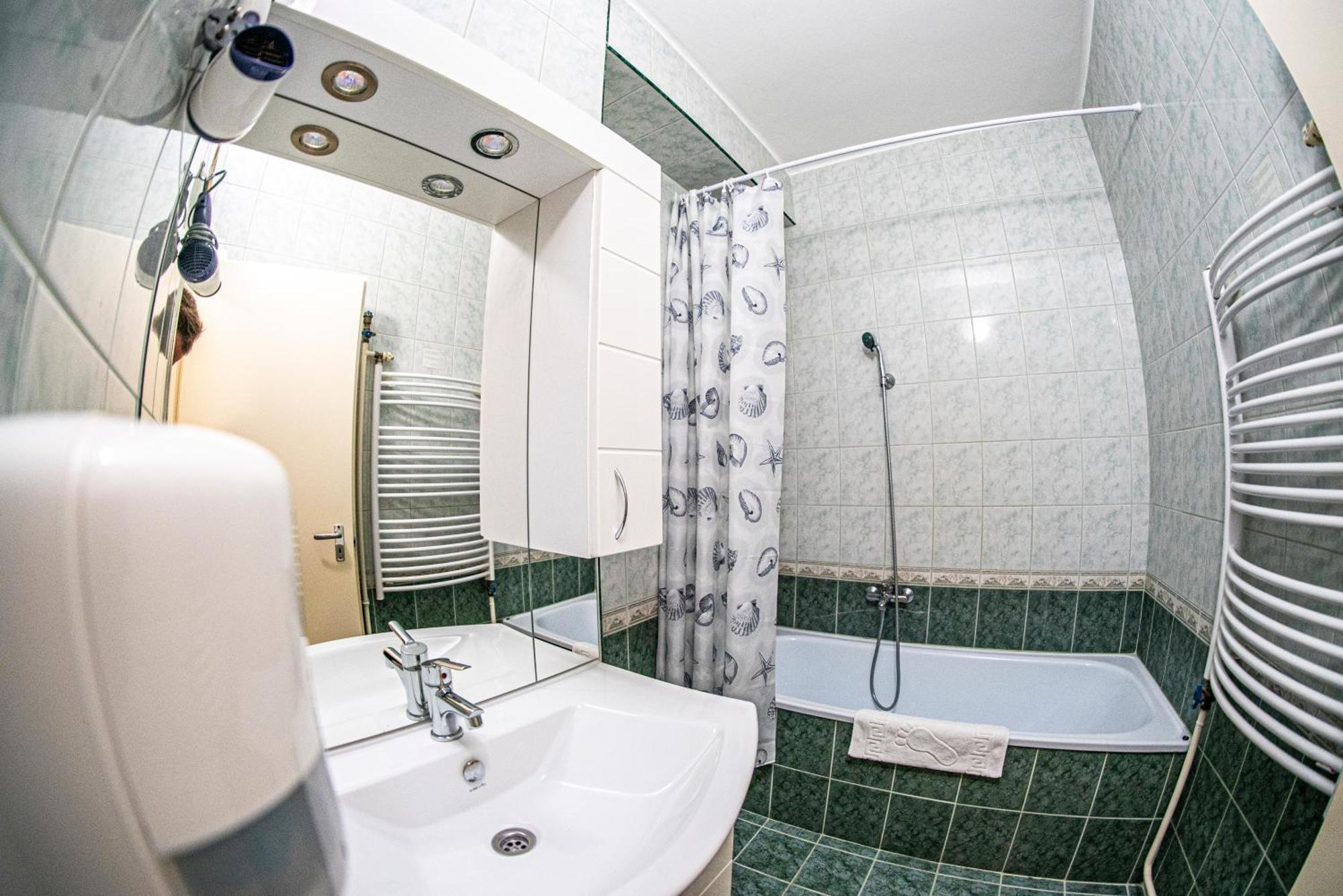 Ozoon Hotel Nyíregyháza Zewnętrze zdjęcie